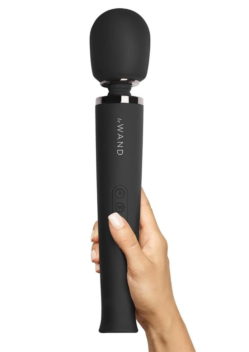 Le Wand Rechargeable Multi-speed Pattern Options Hand Held Massagers
