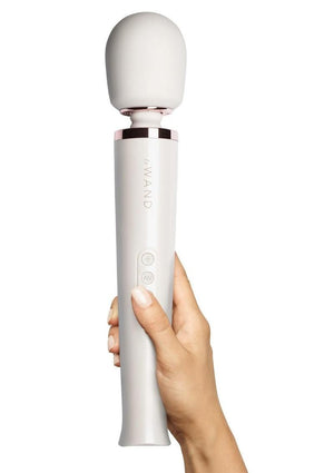 Le Wand Rechargeable Multi-speed Pattern Options Hand Held Massagers